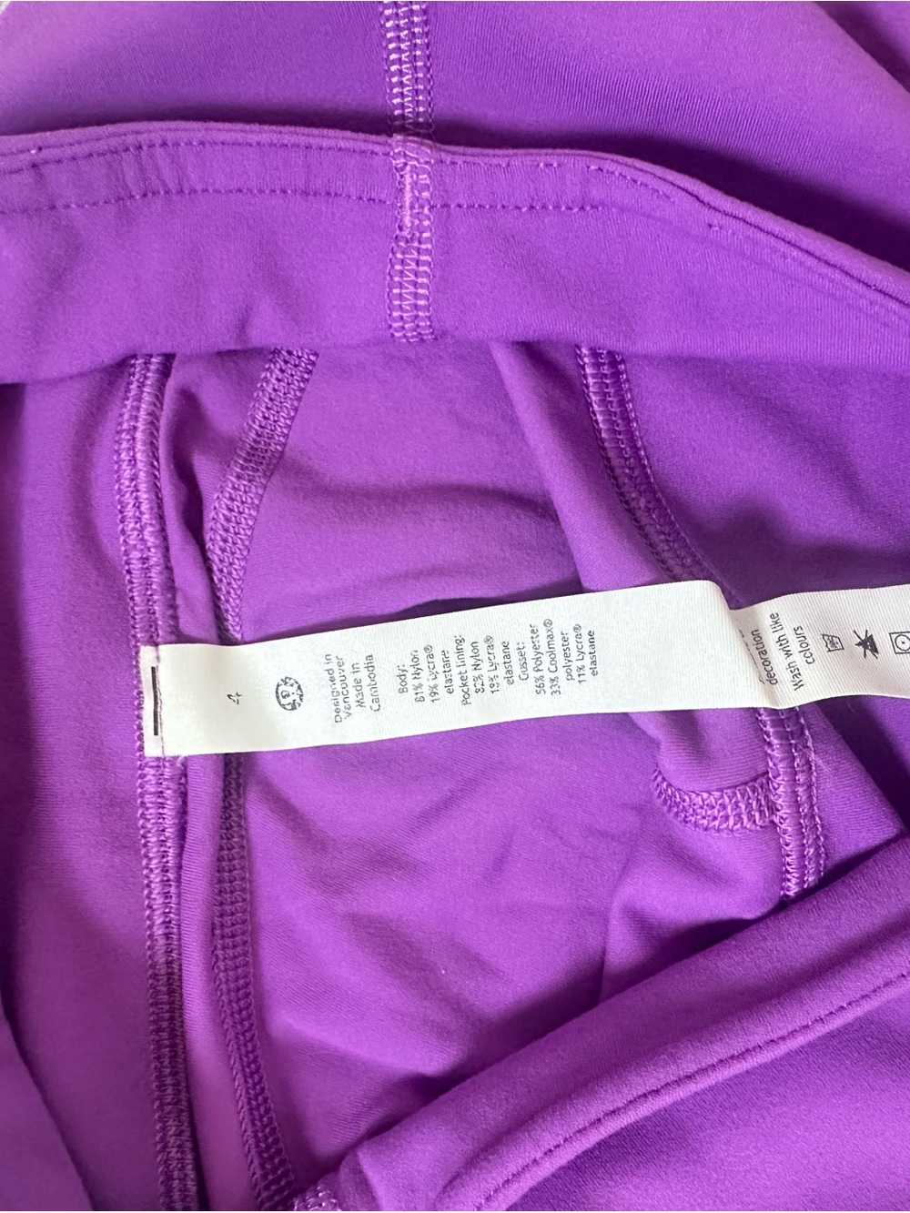 Lululemon Groove Leggings
Moonlit Magenta Size 4 - Picture 3 of 7